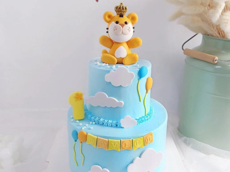 [PRE-ORDER] Yippii Two Tier Crown Tiger Cake 4 Inch + 6 Inch (Buttercream) Online Hot Sale