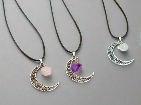 Crescent Moon Gemstone Necklace – Embrace the Moon’s Healing Energy Fashion